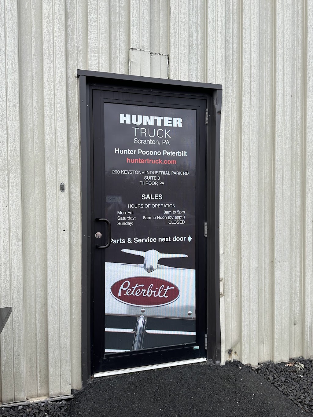 Hunter Truck - Scranton | 200 Keystone Industrial Park Rd Unit 3, Throop, PA 18512 | Phone: (570) 688-2400