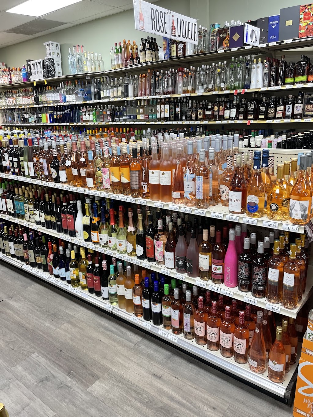 Wine Mart Fine Wine & Spirits | 757 Old Country Rd, Riverhead, NY 11901 | Phone: (631) 740-9888