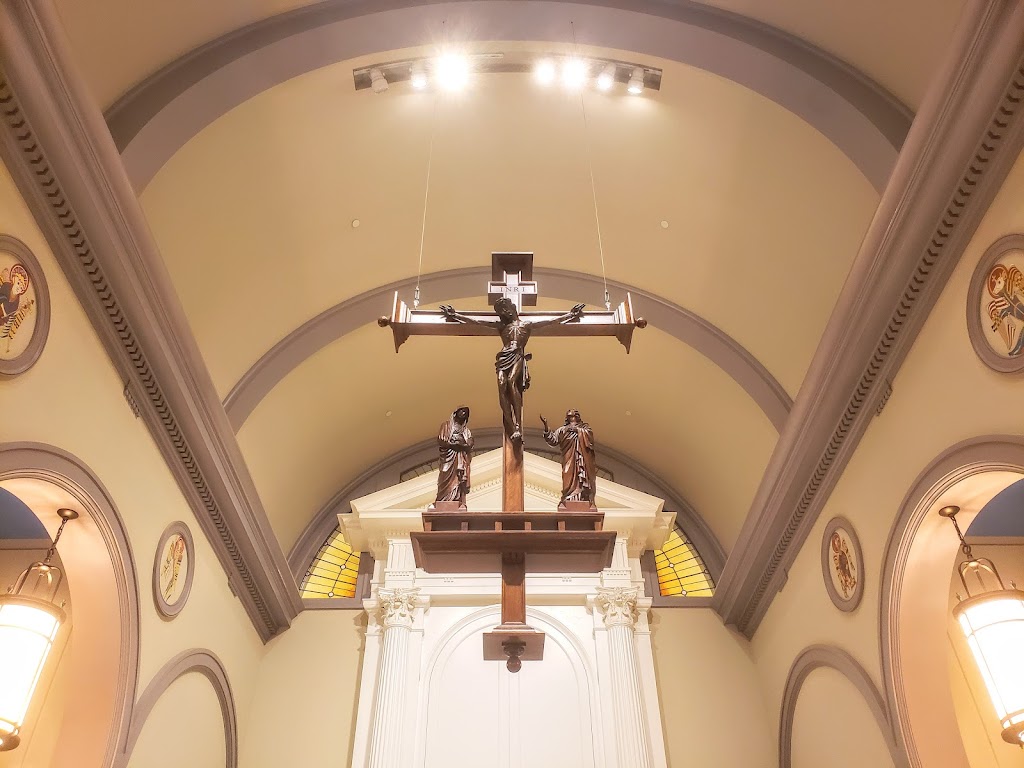 Holy Cross Roman Catholic Church | 30 Ward Ave, Rumson, NJ 07760 | Phone: (732) 842-0348