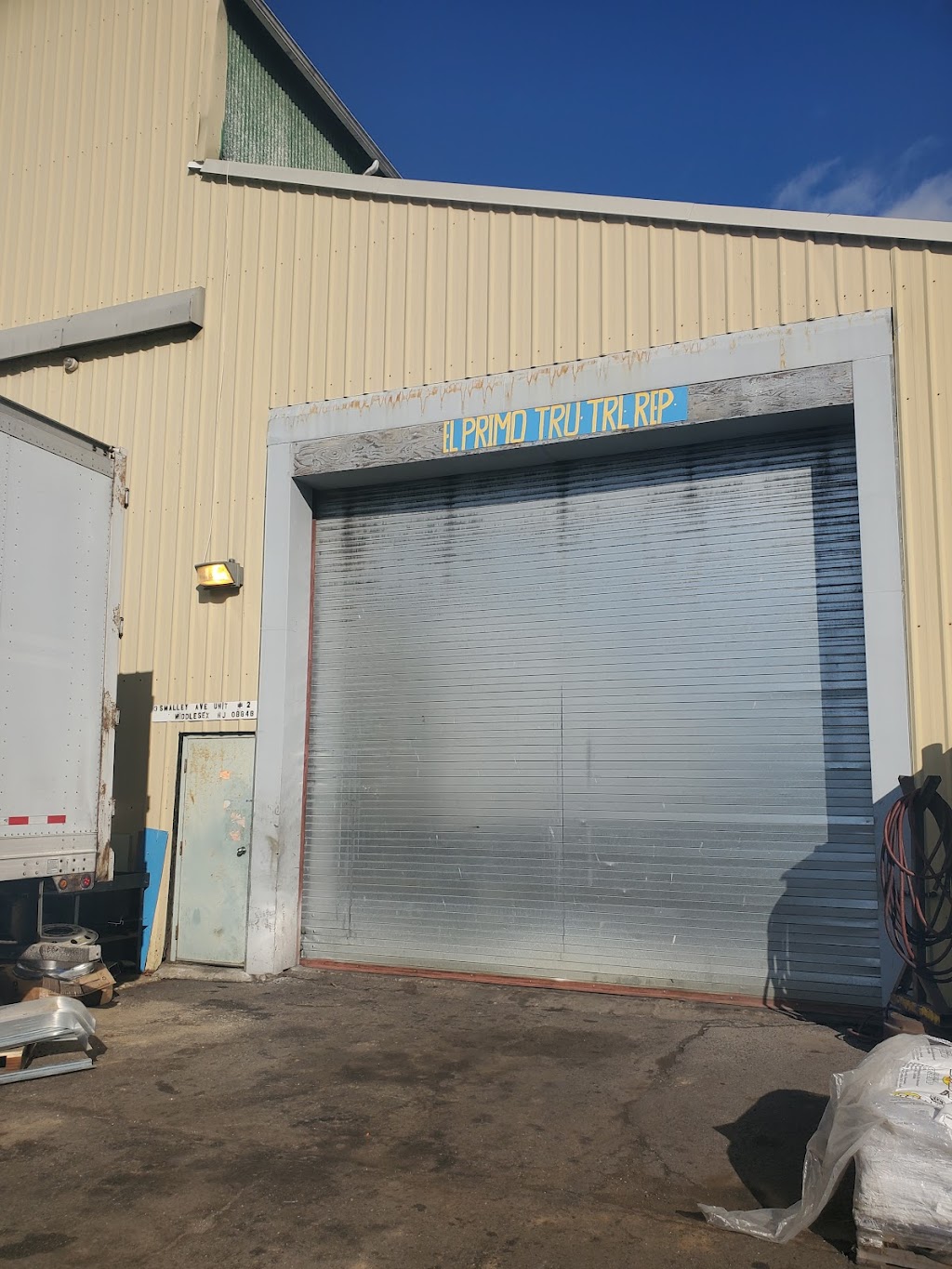 El Primo Truck Trailer Repair | 3 Smalley Ave unit #2, Middlesex, NJ 08846 | Phone: (973) 985-7930