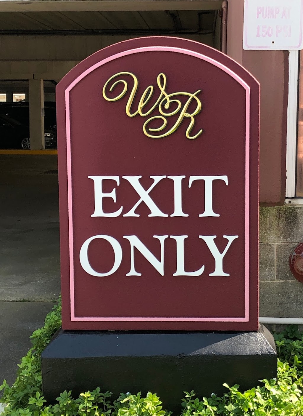 Eastern Sign Company | 3011 Ocean Heights Ave, Egg Harbor Township, NJ 08234 | Phone: (609) 927-0885