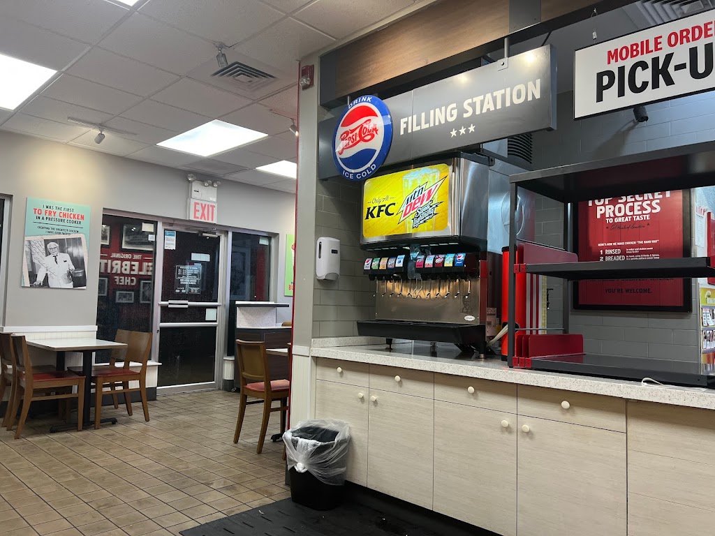 KFC | 5717 Queens Blvd, Queens, NY 11377 | Phone: (718) 205-5231