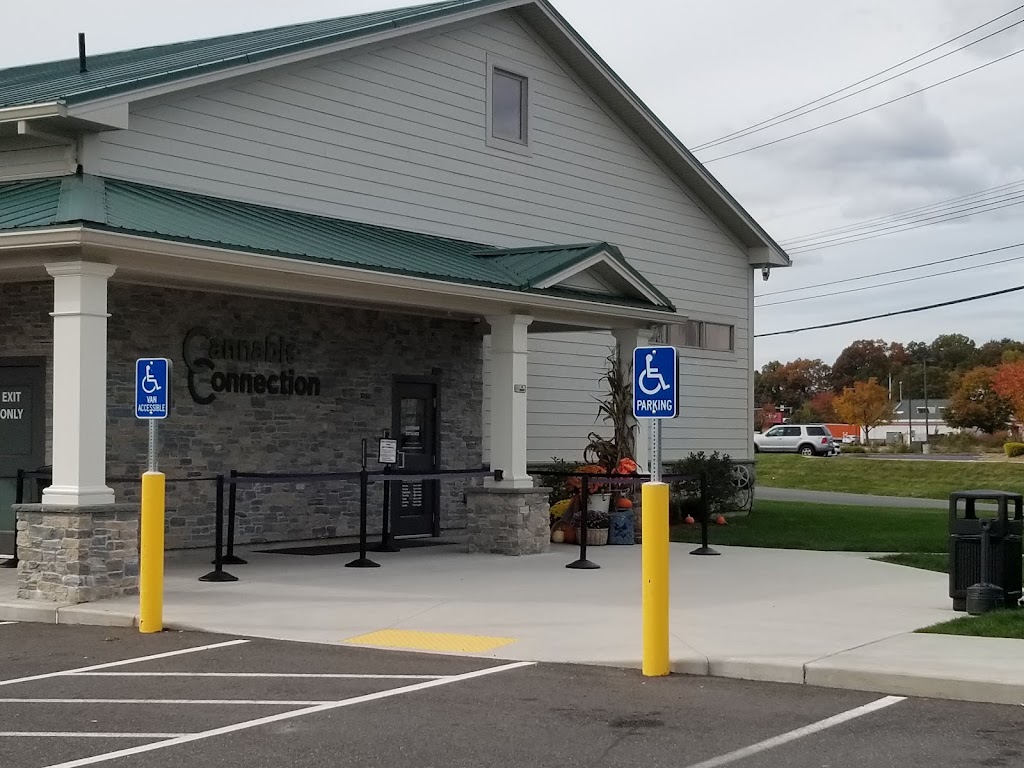 Cannabis Connection | 40 Westfield Industrial Park Rd, Westfield, MA 01085 | Phone: (413) 752-2269
