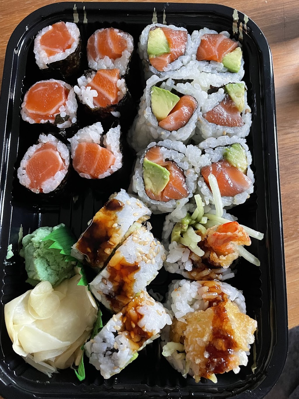 I Love Sushi | 278 Park Rd unit A, West Hartford, CT 06119 | Phone: (860) 232-4422