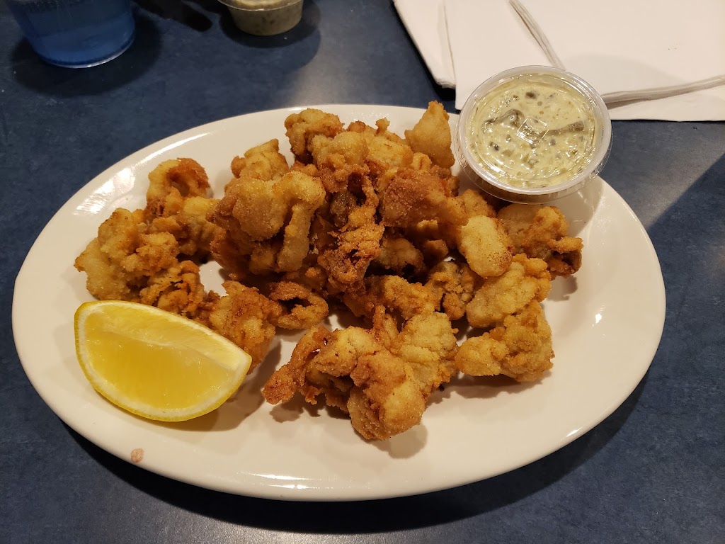 Crabby Als Seafood Restaurant | 157 E Main St, Thomaston, CT 06787 | Phone: (860) 283-4177
