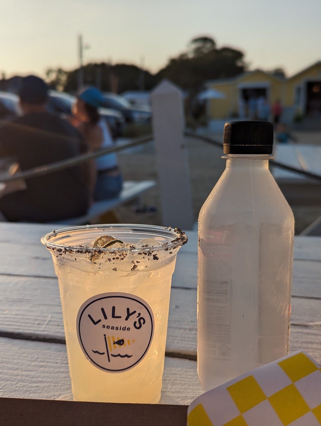 Lilys Seaside at Silly Lily | Silly Lily Fishing Station, 99 Adelaide Ave, East Moriches, NY 11940 | Phone: (631) 407-0008