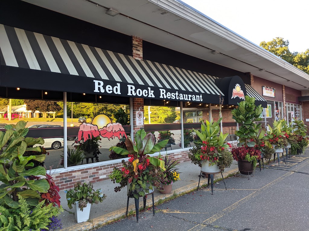 Red Rock Cafe Restaurant | 591 Middle Turnpike, Storrs, CT 06268 | Phone: (860) 429-1366