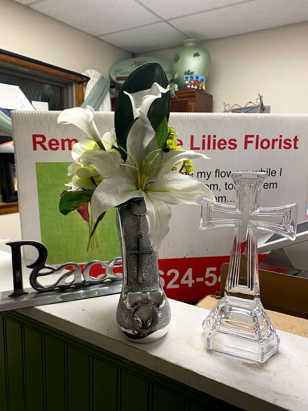 Rtl Florist | 1039 Dixwell Ave, Hamden, CT 06514 | Phone: (203) 624-5459