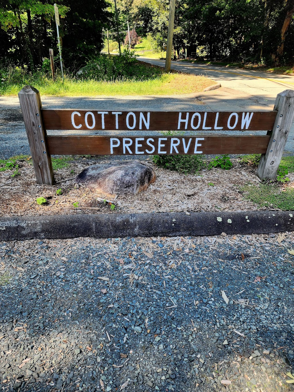 Cotton Hollow Preserve | 493 Hopewell Rd, South Glastonbury, CT 06073 | Phone: (860) 652-7710