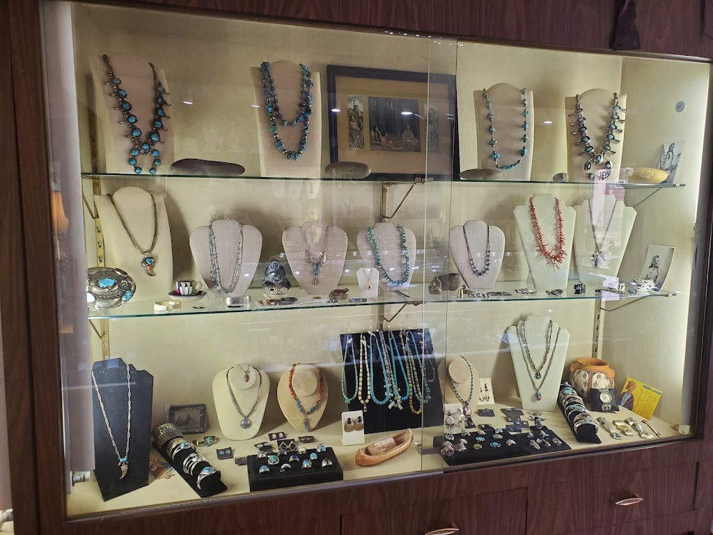 Diana Smires and Sons Jewelry | 24430 W Main St, Columbus, NJ 08022 | Phone: (609) 298-4703