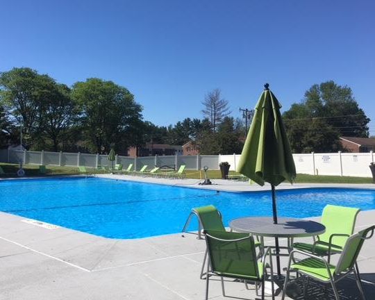 Stepny Place Apartments | 1800 Silas Deane Hwy, Rocky Hill, CT 06067 | Phone: (860) 856-9220