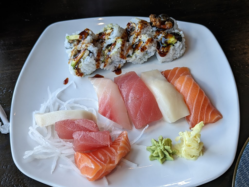 Tobiko Sushi | 110 Airport Rd, Westfield, MA 01085 | Phone: (413) 642-8155