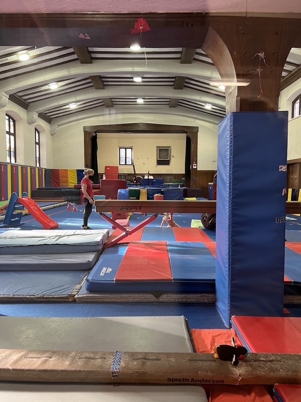 Spotlight Gymnastics | 901 Pelhamdale Ave, Pelham, NY 10803 | Phone: (914) 738-7305