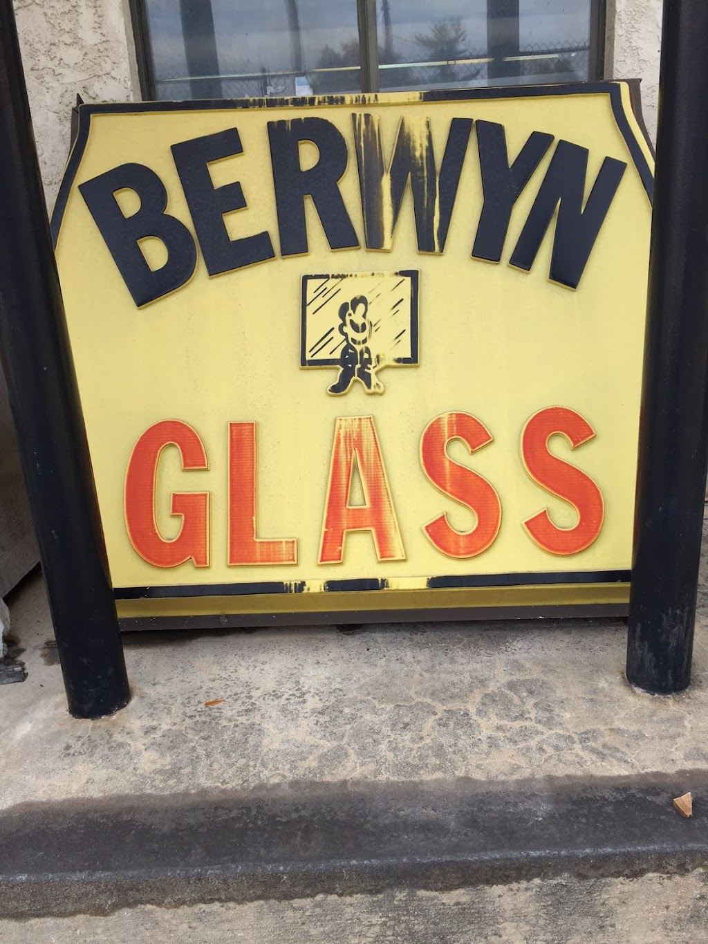 Berwyn Glass | 330 Morgan St, Phoenixville, PA 19460 | Phone: (610) 917-9900
