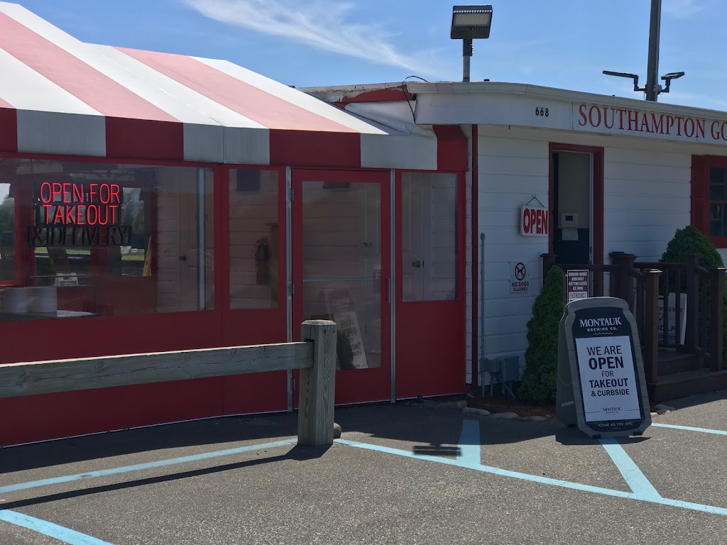 Local Burger Southampton | 668 County Rd 39, Southampton, NY 11968 | Phone: (631) 998-9700