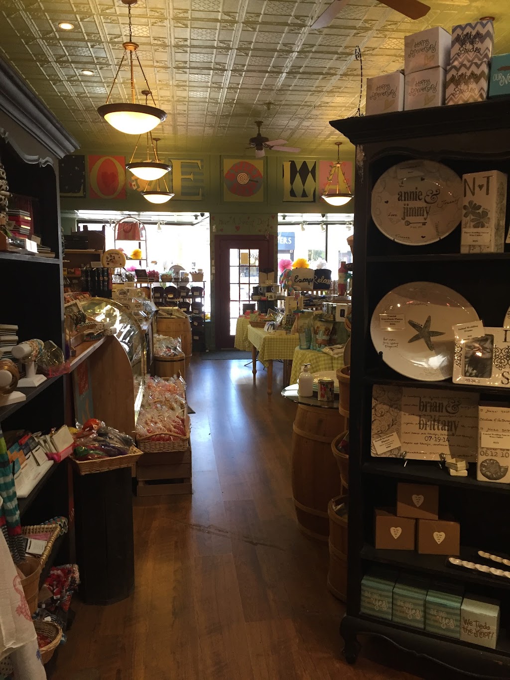 Love Lane Sweet Shoppe | 125 Love Ln, Mattituck, NY 11952 | Phone: (631) 298-2276