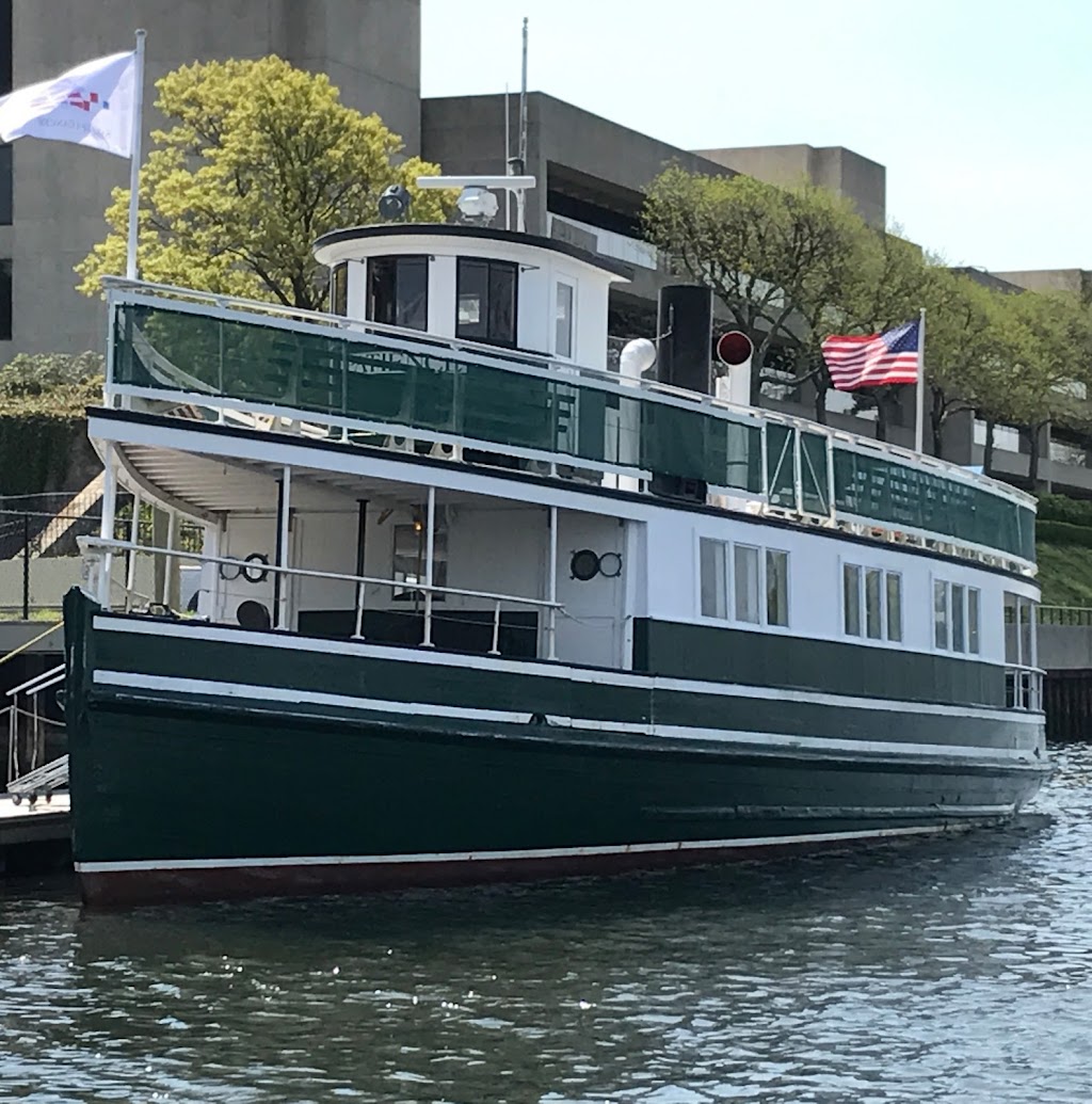 Greenwich Harbor Cruise Lines, LLC | 600 Steamboat Rd, Greenwich, CT 06830 | Phone: (203) 962-6169