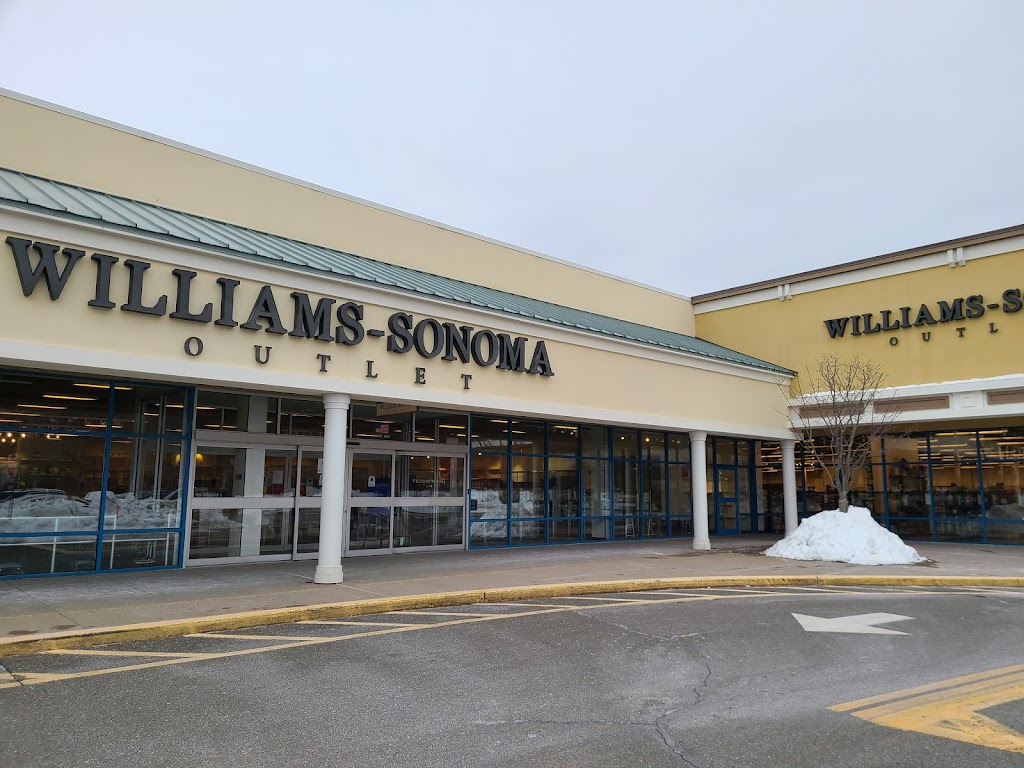 Williams-Sonoma Outlet | 1770 W Main St SUITE 1601, Riverhead, NY 11901 | Phone: (631) 727-5649