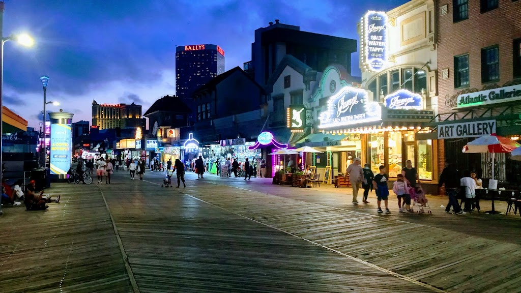 Atlantic City Boardwalk And Beach | Boardwalk, Atlantic City, NJ 08401 | Phone: (856) 688-3007