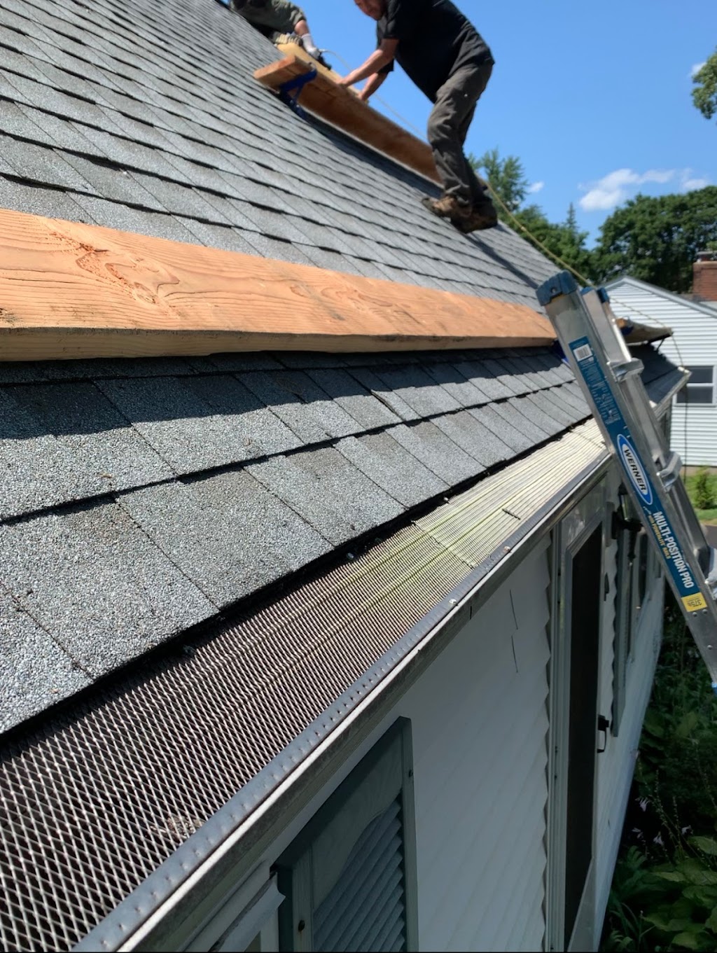 Summit Roofing CT | 156 Summer Hill Rd, Wallingford, CT 06492 | Phone: (860) 302-0777