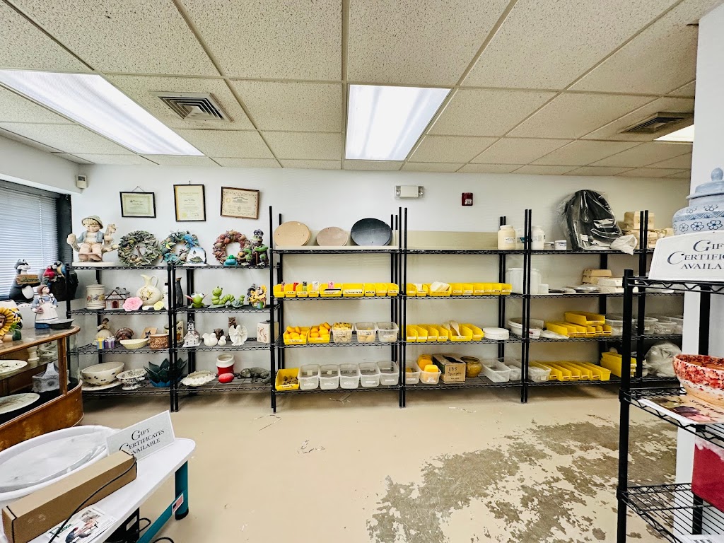 Wests Ceramic Supply | 4 Lumen Ln, Highland, NY 12528 | Phone: (845) 691-6060