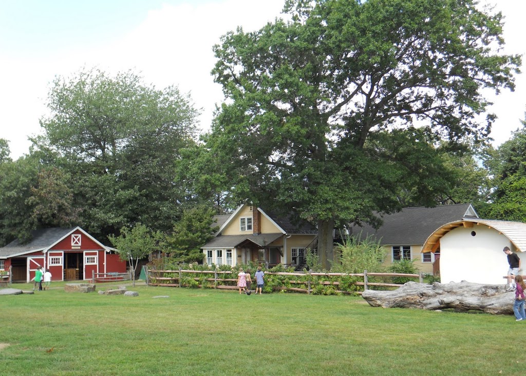 Hartsbrook Waldorf School | 193 Bay Rd, Hadley, MA 01035 | Phone: (413) 586-1908