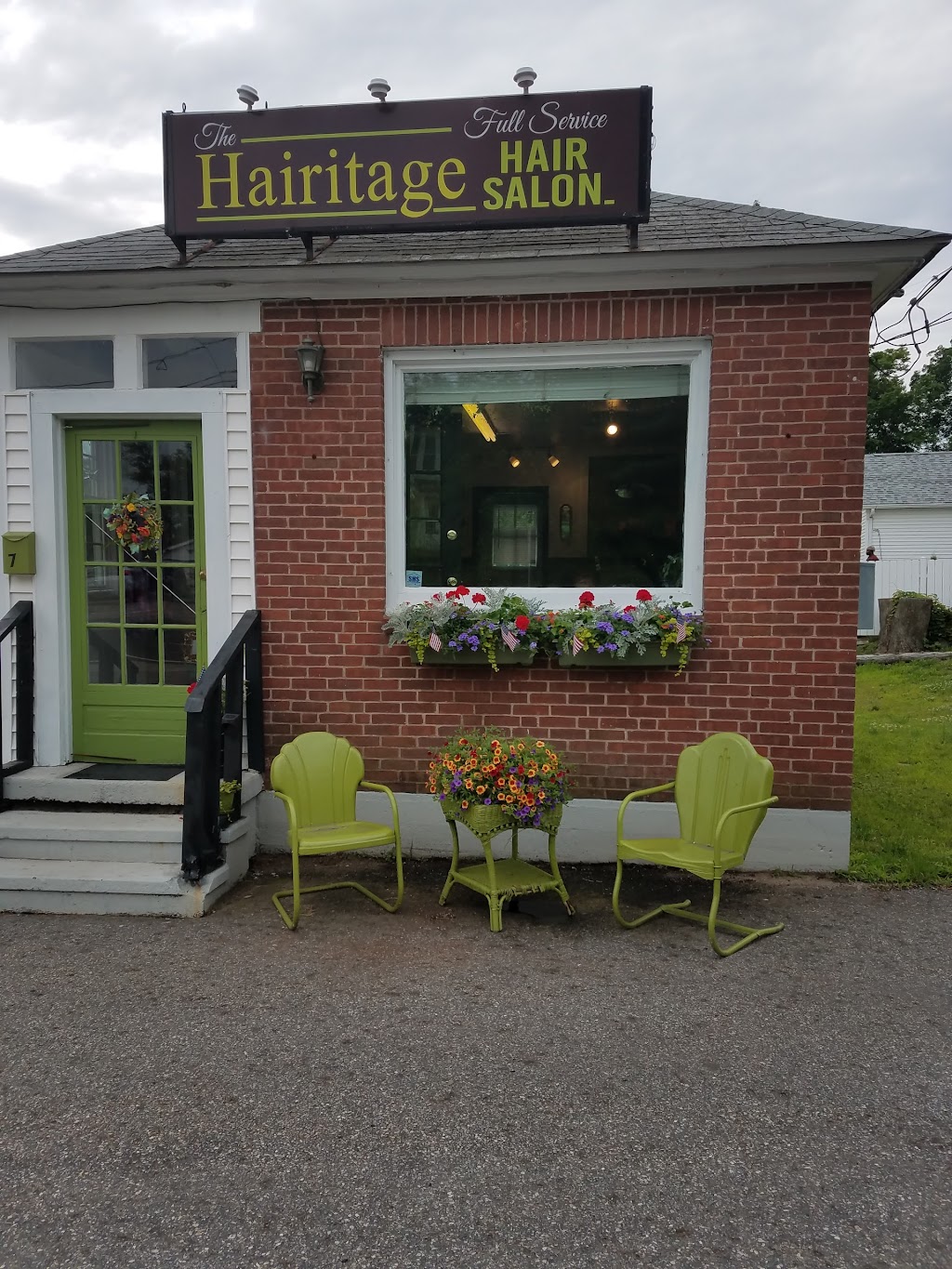 The Hairitage | 7 W High St, East Hampton, CT 06424 | Phone: (860) 267-4589