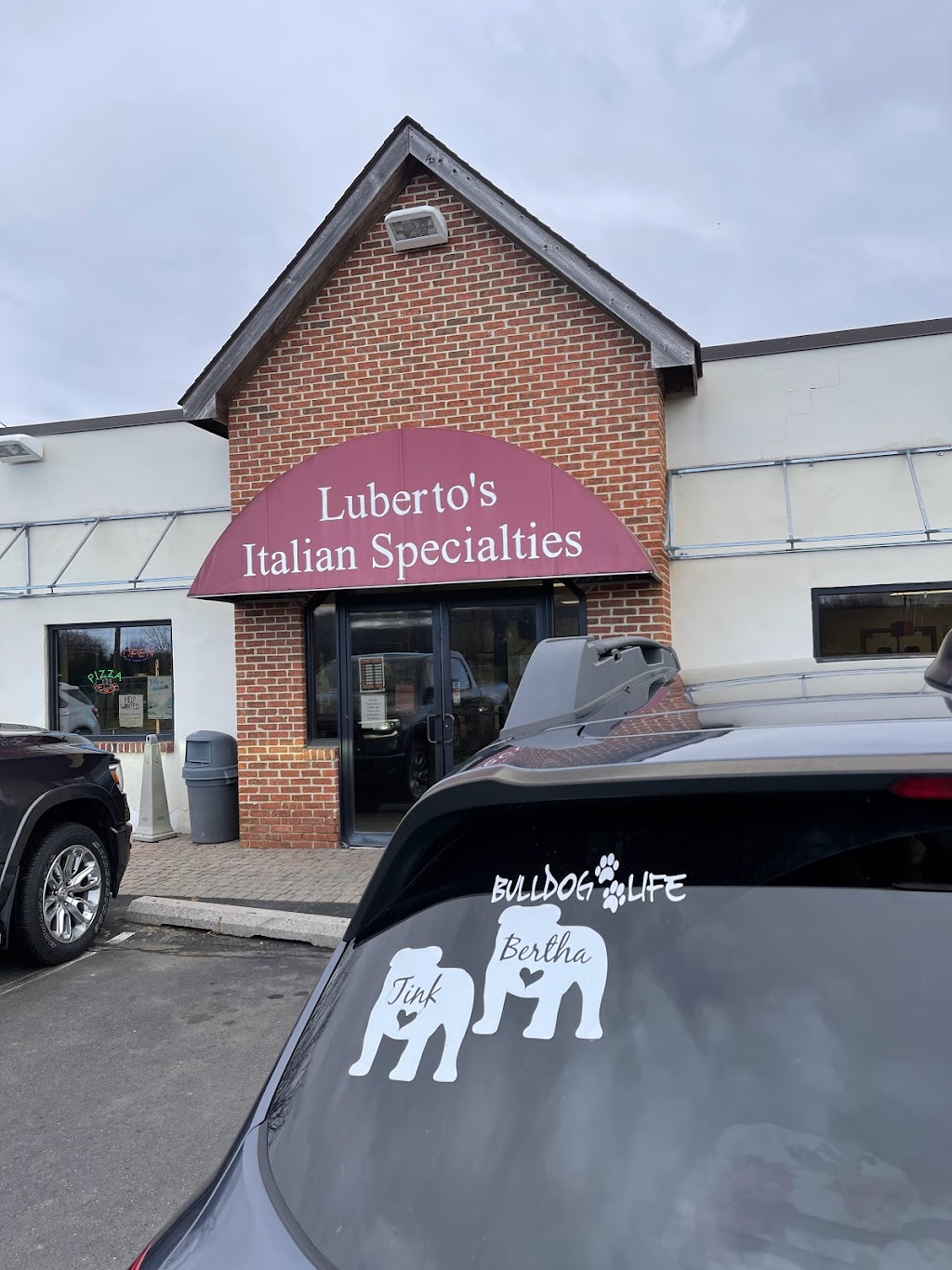 Lubertos Bakery & Deli Inc | 5477 Durham Rd, Pipersville, PA 18947 | Phone: (215) 766-2744