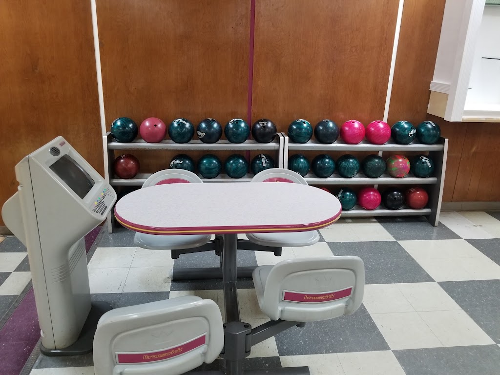 Wolcott Lanes | 955 Wolcott Rd, Wolcott, CT 06716 | Phone: (203) 879-1469