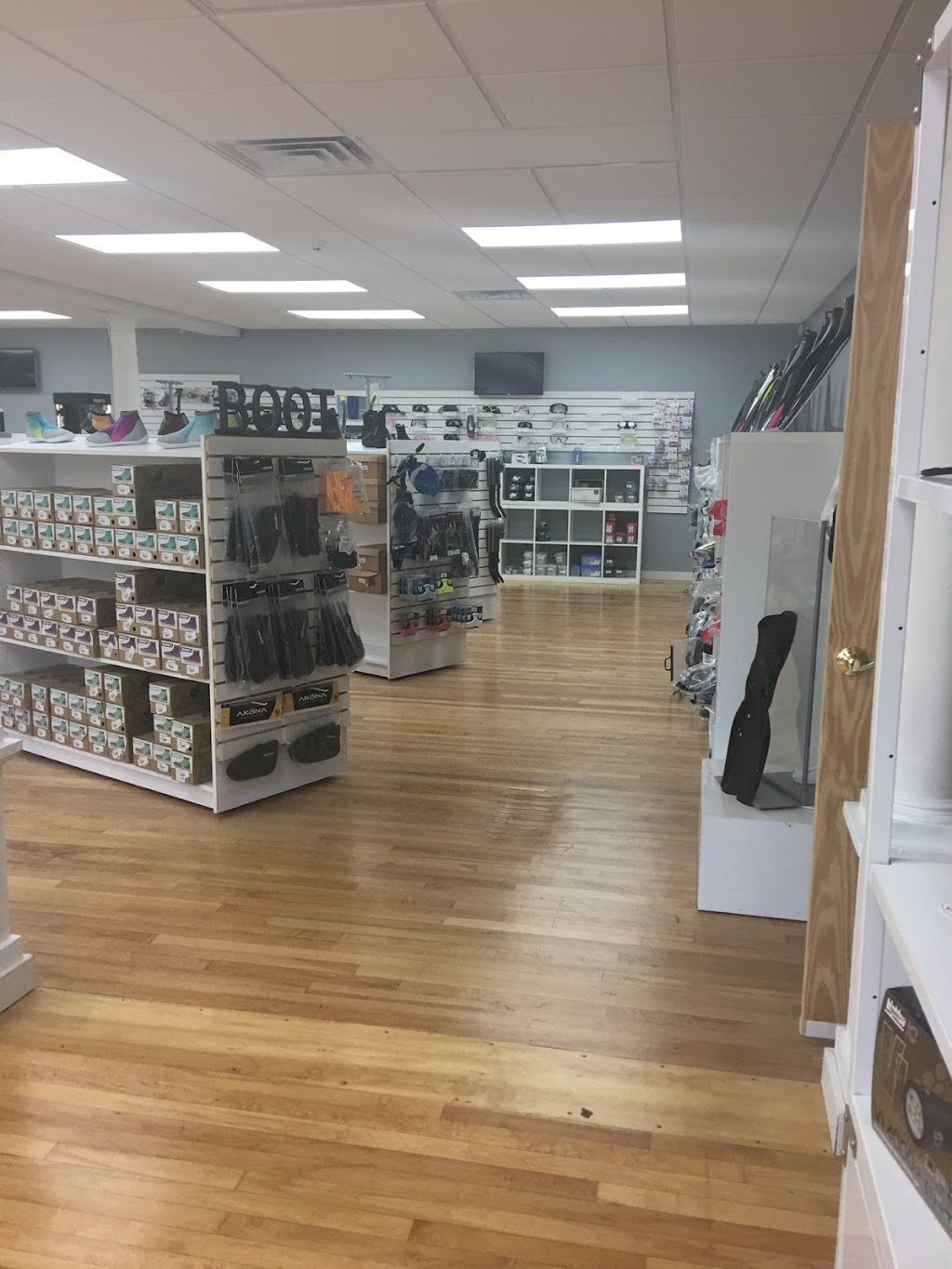 New England Dive | 1060 S Colony St, Wallingford, CT 06492 | Phone: (203) 284-1880