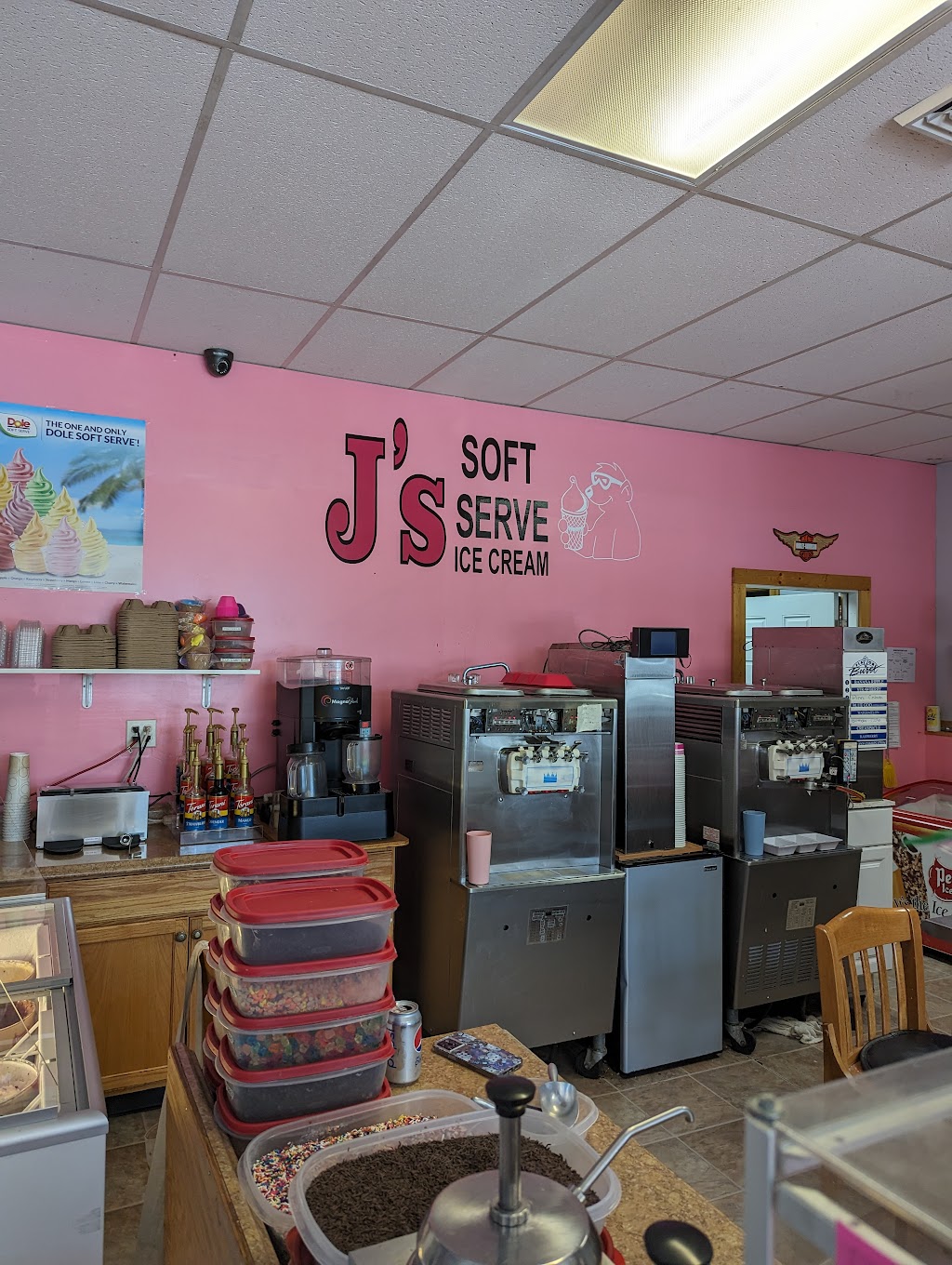 J S Soft Serve | 366 E Broadway, Monticello, NY 12701 | Phone: (845) 551-3983