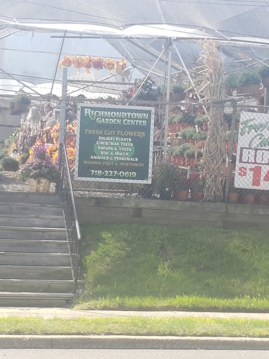 Richmondtown Garden Center | 770 Huguenot Ave, Staten Island, NY 10312 | Phone: (718) 227-0619