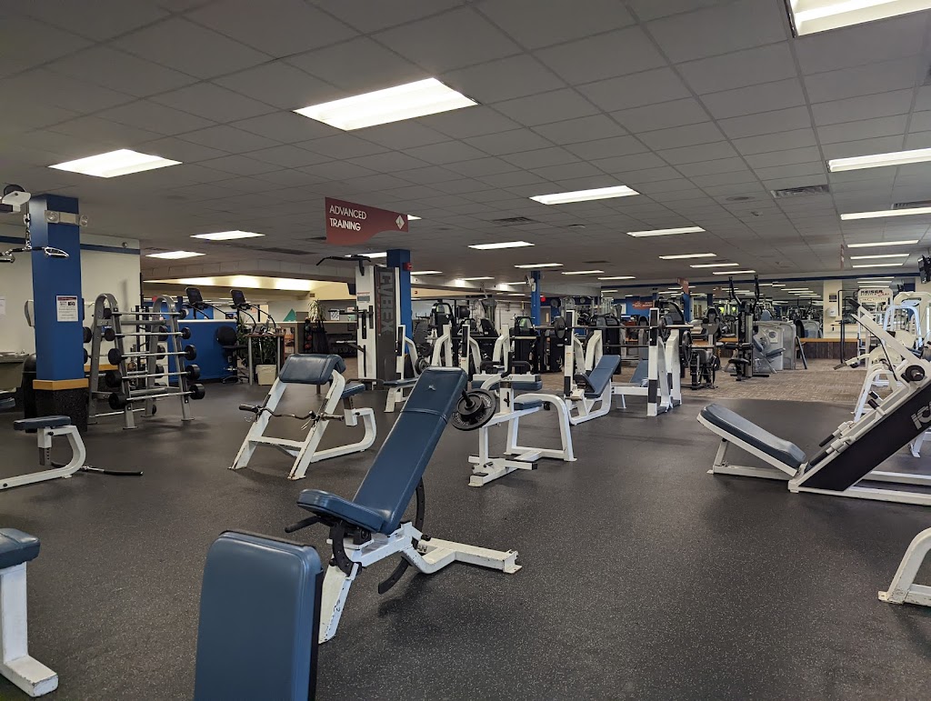 Healthtrax Fitness & Wellness | 375 E Cedar St, Newington, CT 06111 | Phone: (860) 666-8451