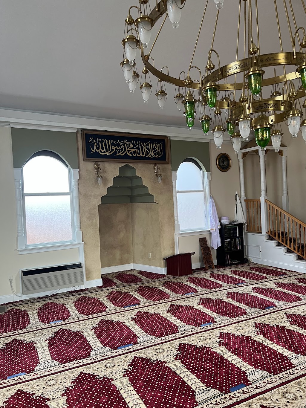 Nur Mosque | 94 N Main St, Thomaston, CT 06787 | Phone: (203) 709-1608