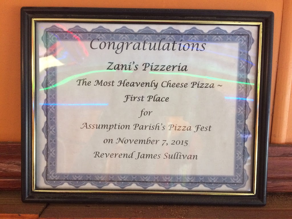 Zanis Pizza | 184 Wakelee Ave, Ansonia, CT 06401 | Phone: (203) 732-5859
