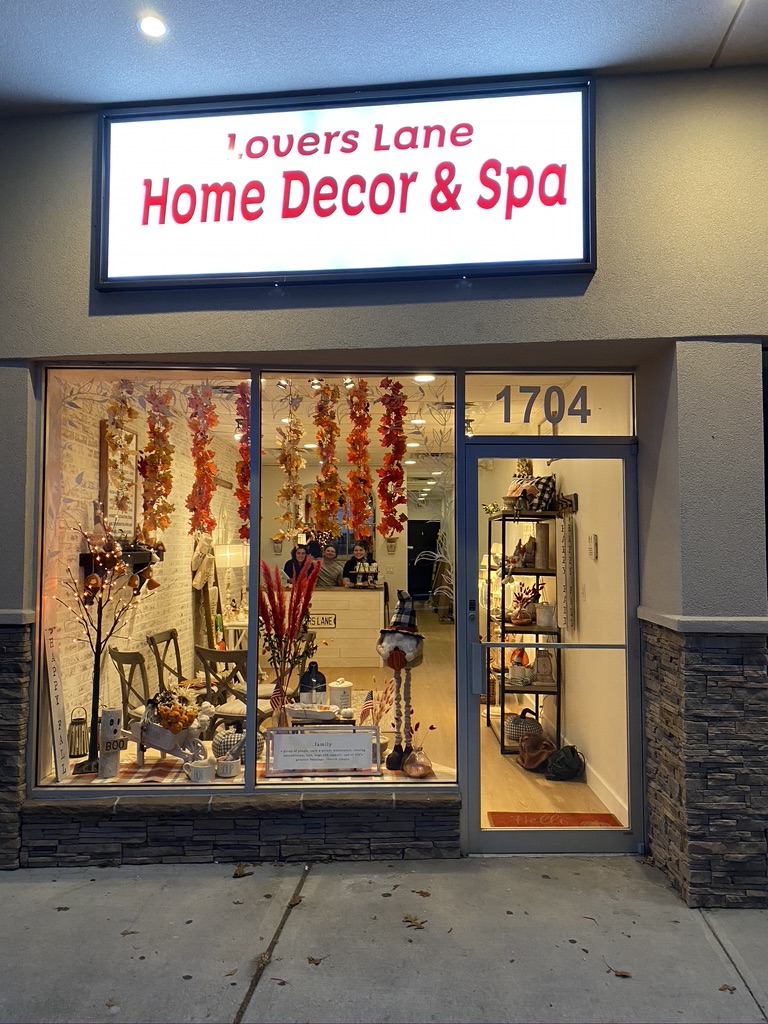 lovers lane home decor and spa | 1704 Washington Ave, Seaford, NY 11783 | Phone: (516) 376-7279
