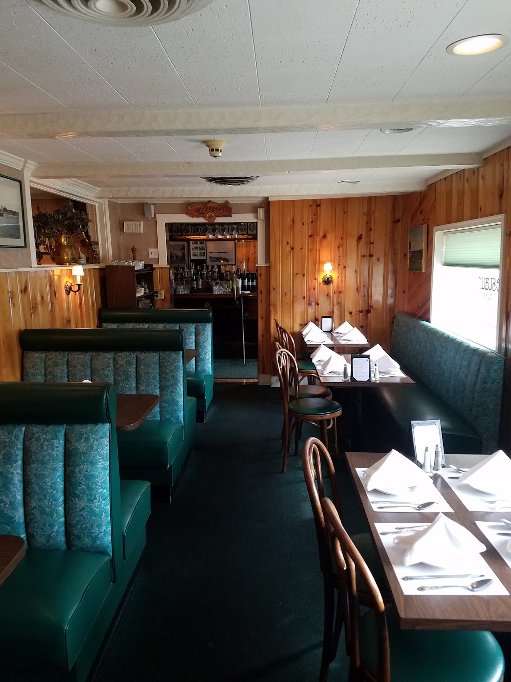 Belluscios Restaurant | 352 Midland Ave, Rye, NY 10580 | Phone: (914) 967-5634
