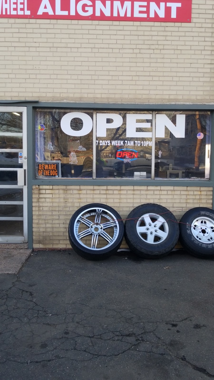 Solano Tires & Wheels | 176 Fulton Terrace, New Haven, CT 06512 | Phone: (203) 684-4837