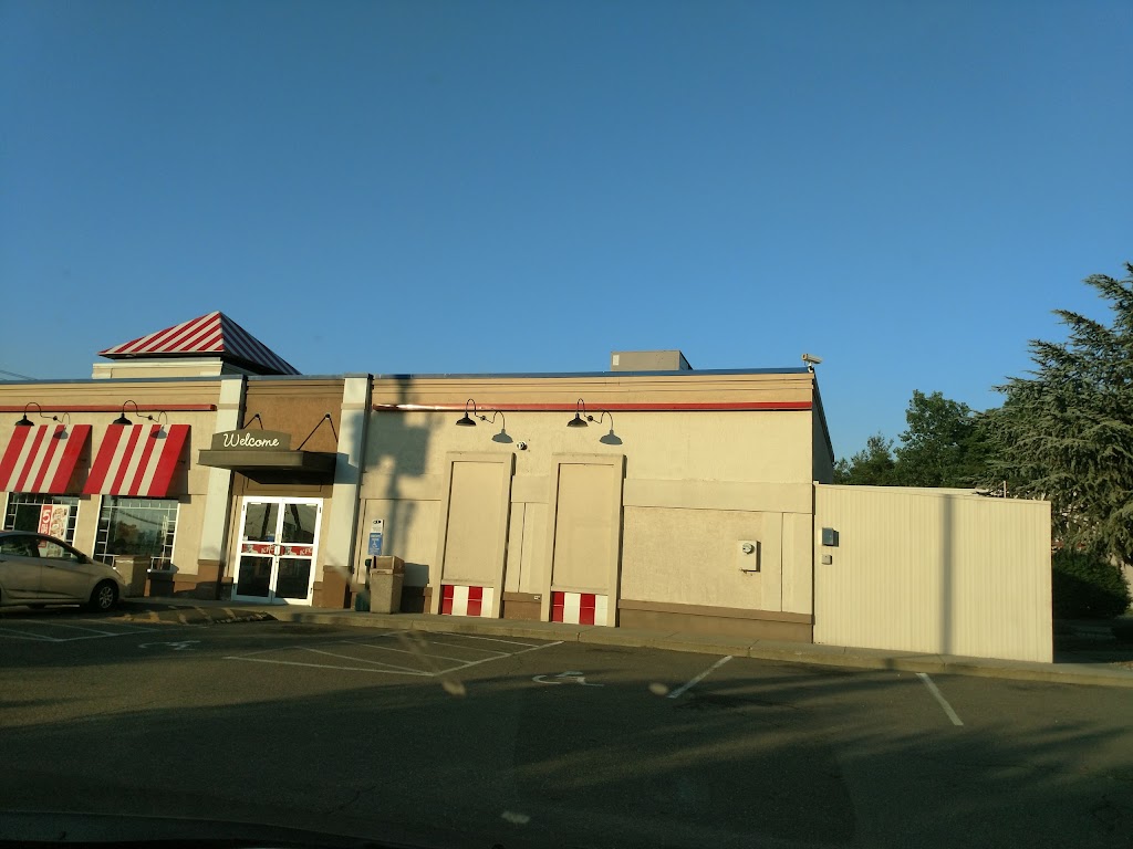 KFC | 451 Foxon Blvd, New Haven, CT 06513 | Phone: (203) 466-2556