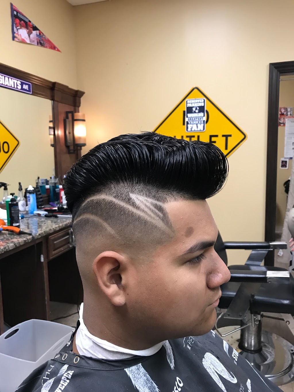 Lorenzos Barber Shop | 3600 E Landis Ave #20, Vineland, NJ 08361 | Phone: (856) 696-1107