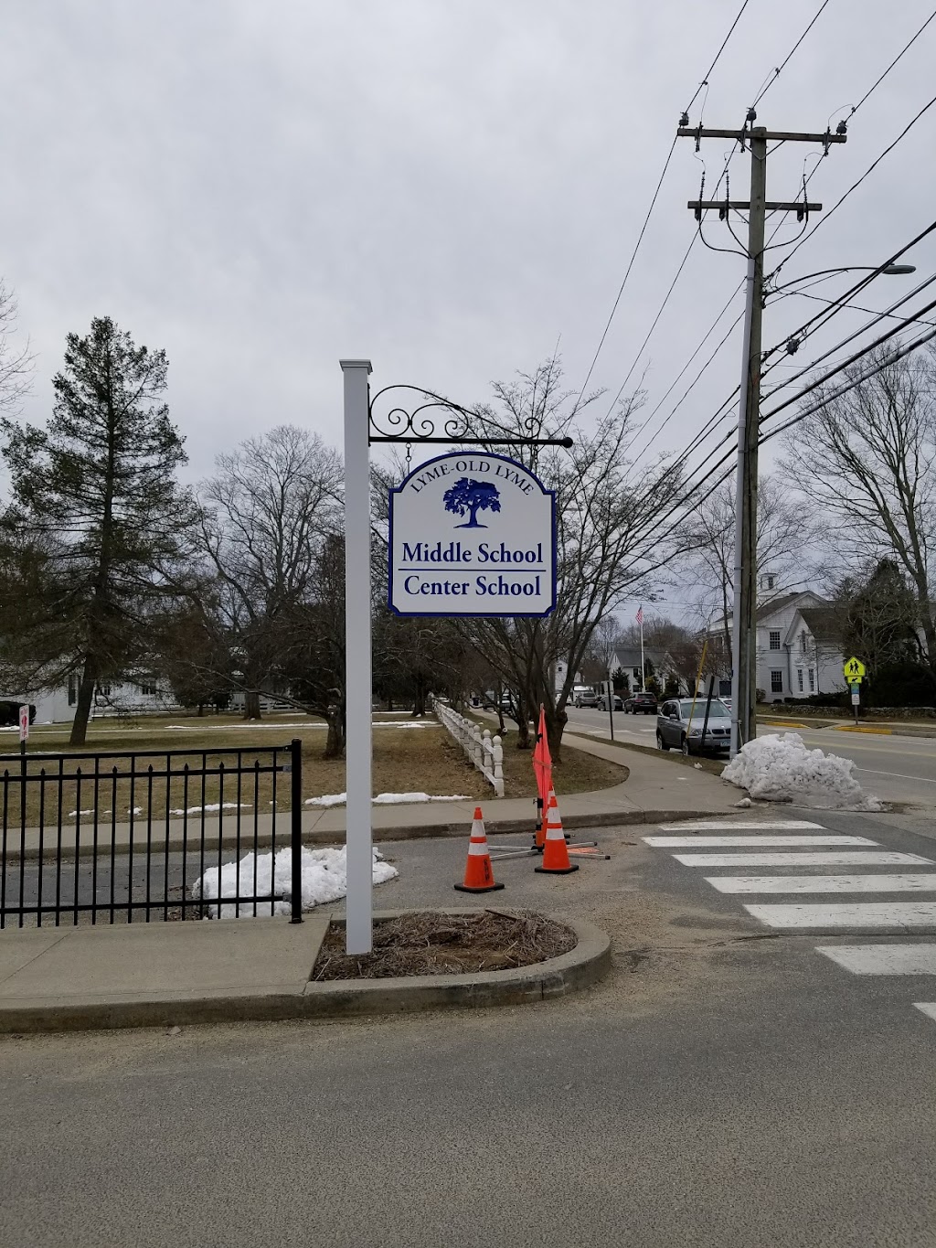 Center School | 49 Lyme St, Old Lyme, CT 06371 | Phone: (860) 434-7238