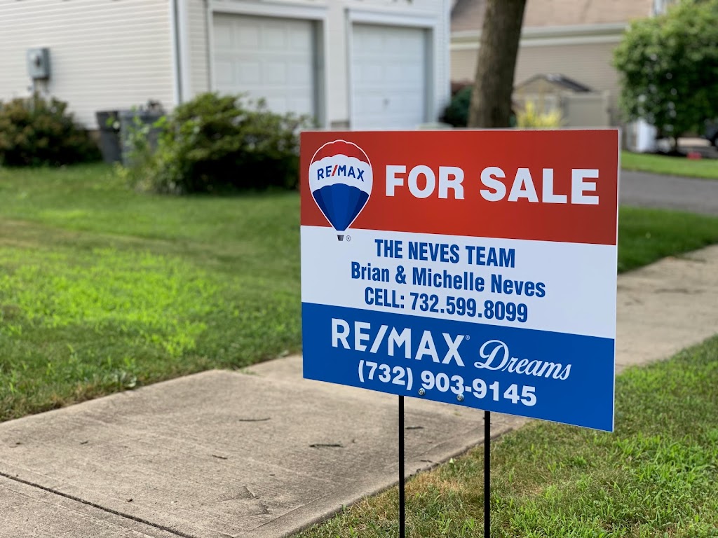 Brian & Michelle Neves - Neves Team of RE/MAX Dreams | 380 Washington Rd, Sayreville, NJ 08872 | Phone: (732) 599-8099