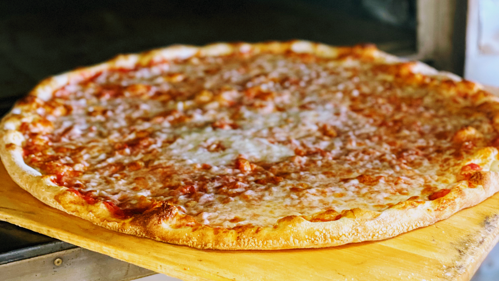 La Fontana Pizzeria | 375 Drum Point Rd #6818, Brick Township, NJ 08723 | Phone: (732) 920-6200