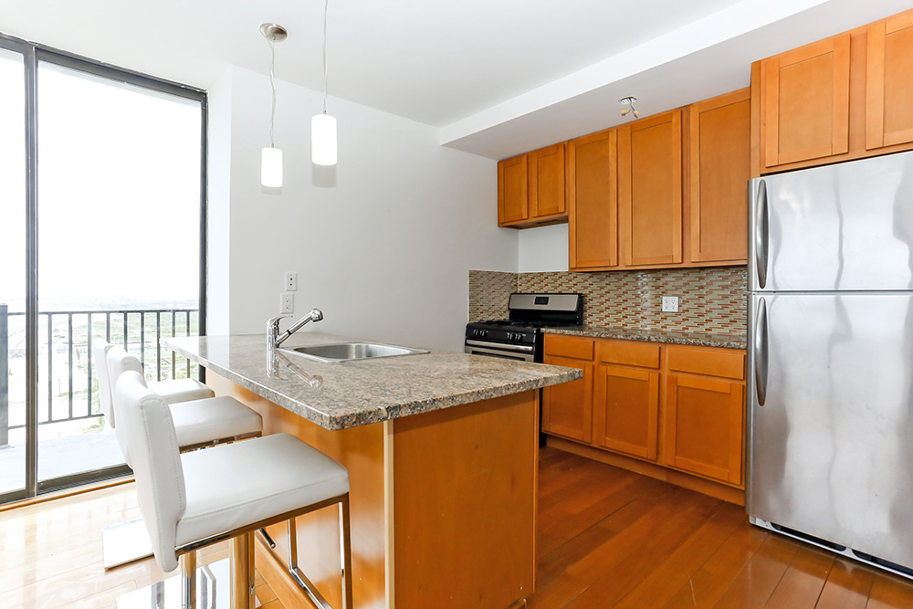 Ocean Blue Luxury Apartments | 120 B 26th St, Queens, NY 11691 | Phone: (516) 408-2583