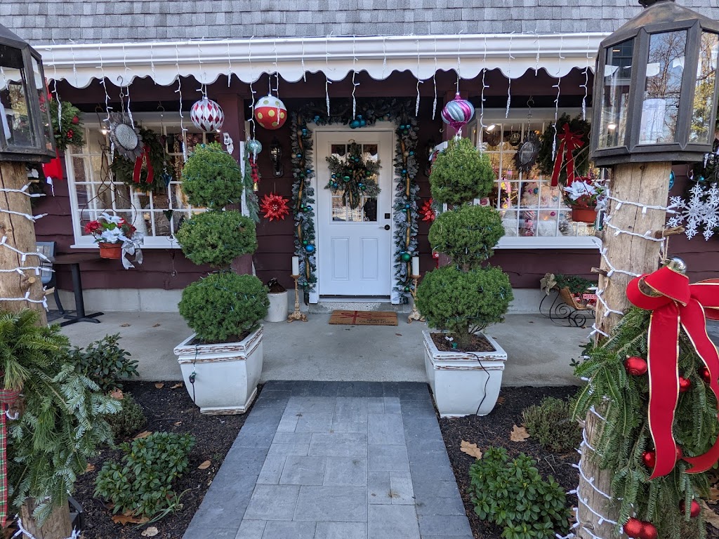 The Enchanted Vines | 226 Westchester Rd, Colchester, CT 06415 | Phone: (860) 467-3298