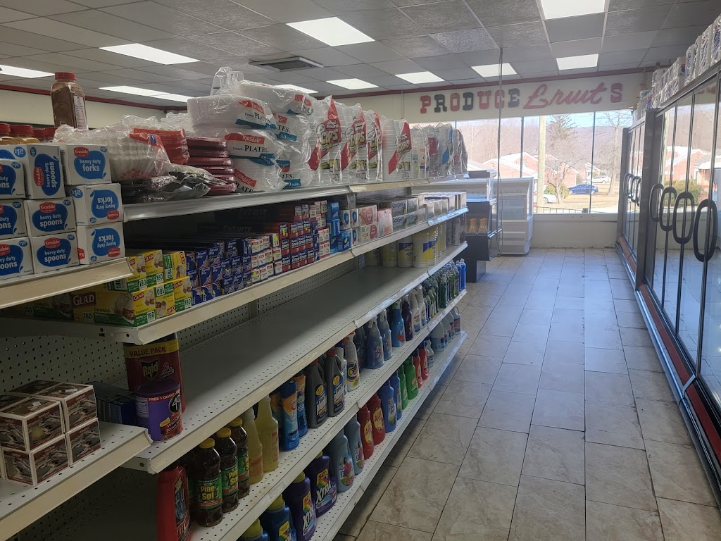 Aresco Superette | 238 Gravel St, Meriden, CT 06450 | Phone: (203) 235-5112