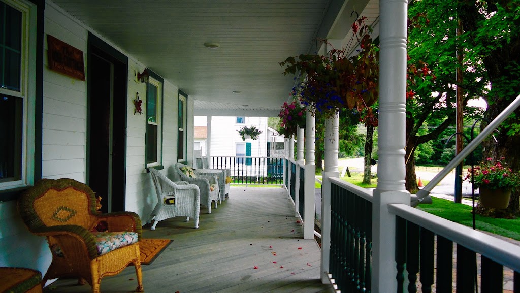 The Rose Cottage in De Bruce | 4 Goff Rd, Livingston Manor, NY 12758 | Phone: (845) 439-3643