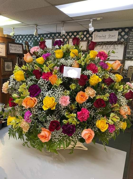 Bresciano Florist | 653 N Pearl St, Bridgeton, NJ 08302 | Phone: (856) 455-3807