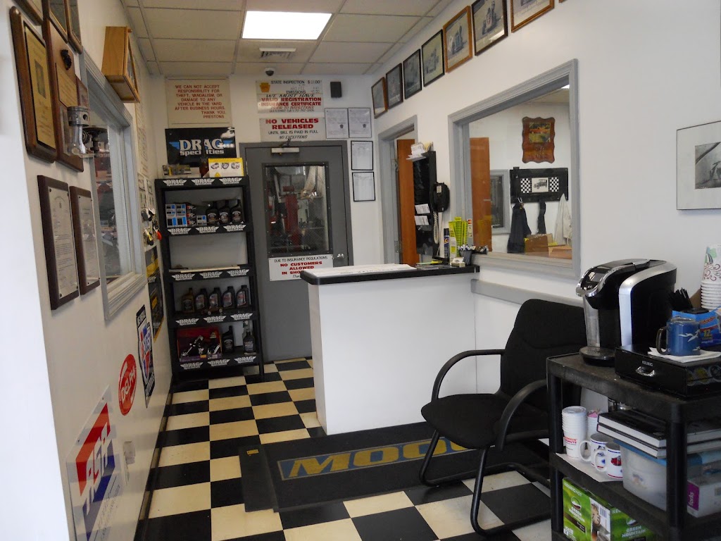 Preston Garage | 114 Reetz Ave, Hulmeville, PA 19047 | Phone: (215) 752-3041