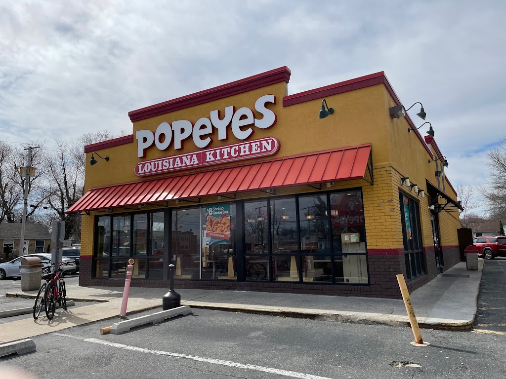 Popeyes Louisiana Kitchen | 323 NJ-35, Neptune City, NJ 07753 | Phone: (732) 988-7427